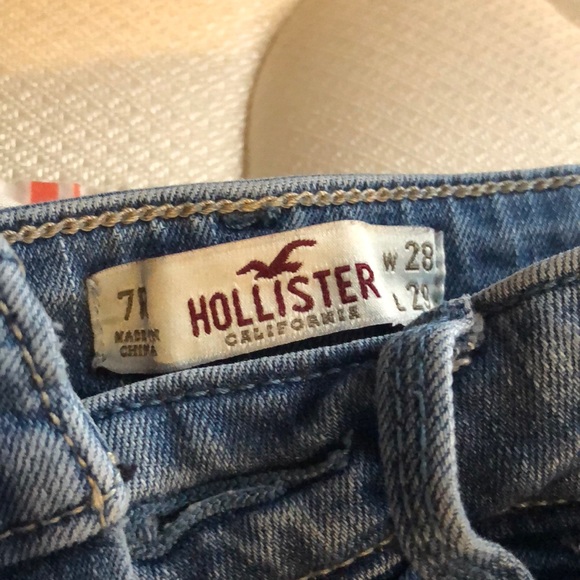 Jeans - Picture 3 of 4